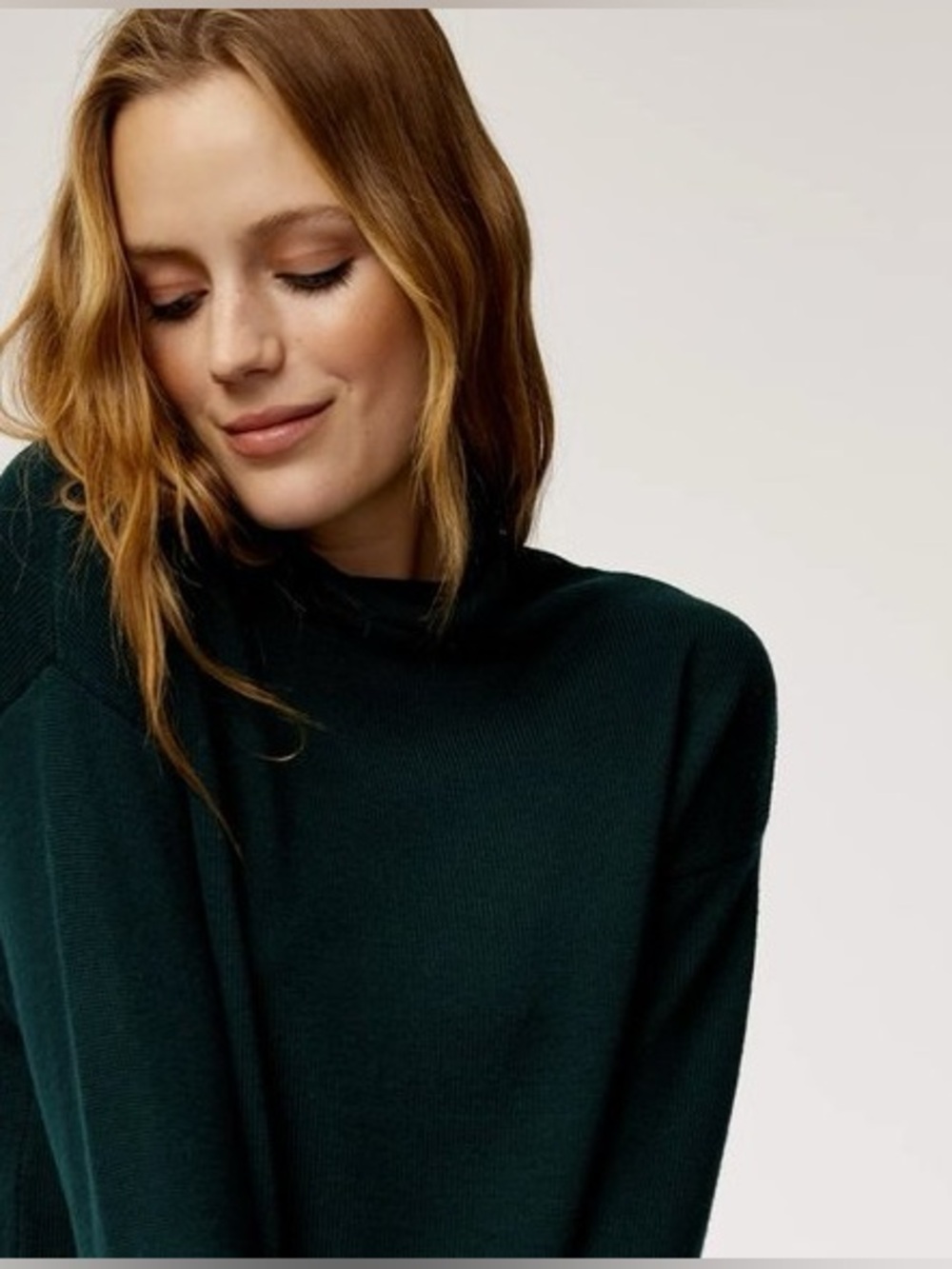 Aritzia Wilfred Cyprie 100% Meriono Forest Green Roll Neck Sweater Size Small